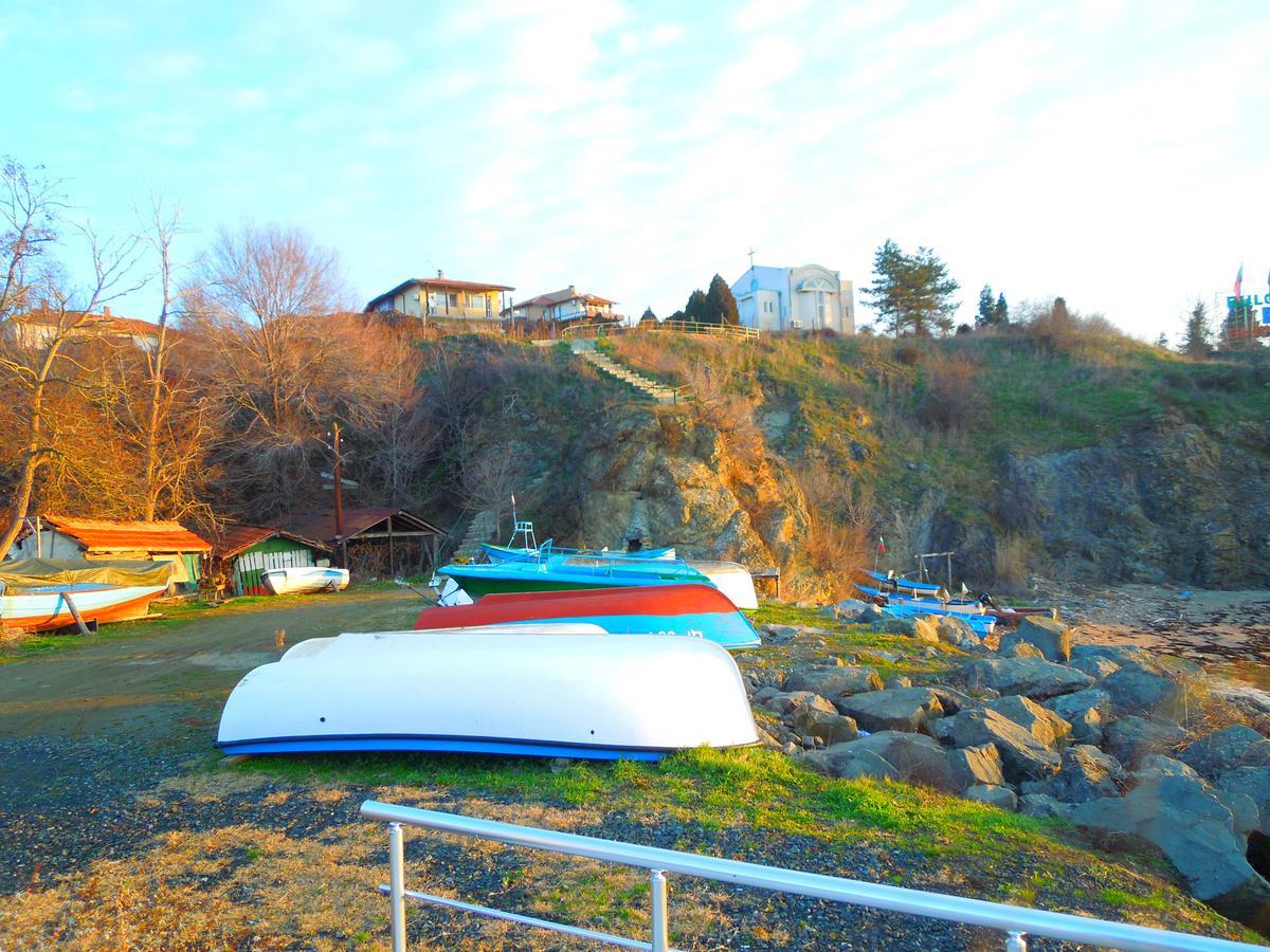 Faina Guest House Rezovo Exterior photo